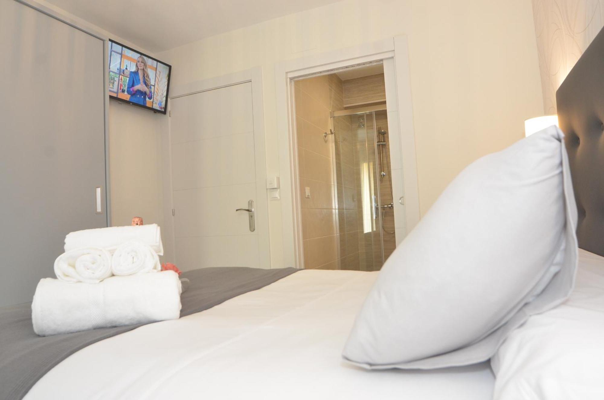 Alojamiento Beethoven Luxury Malaga Bagian luar foto