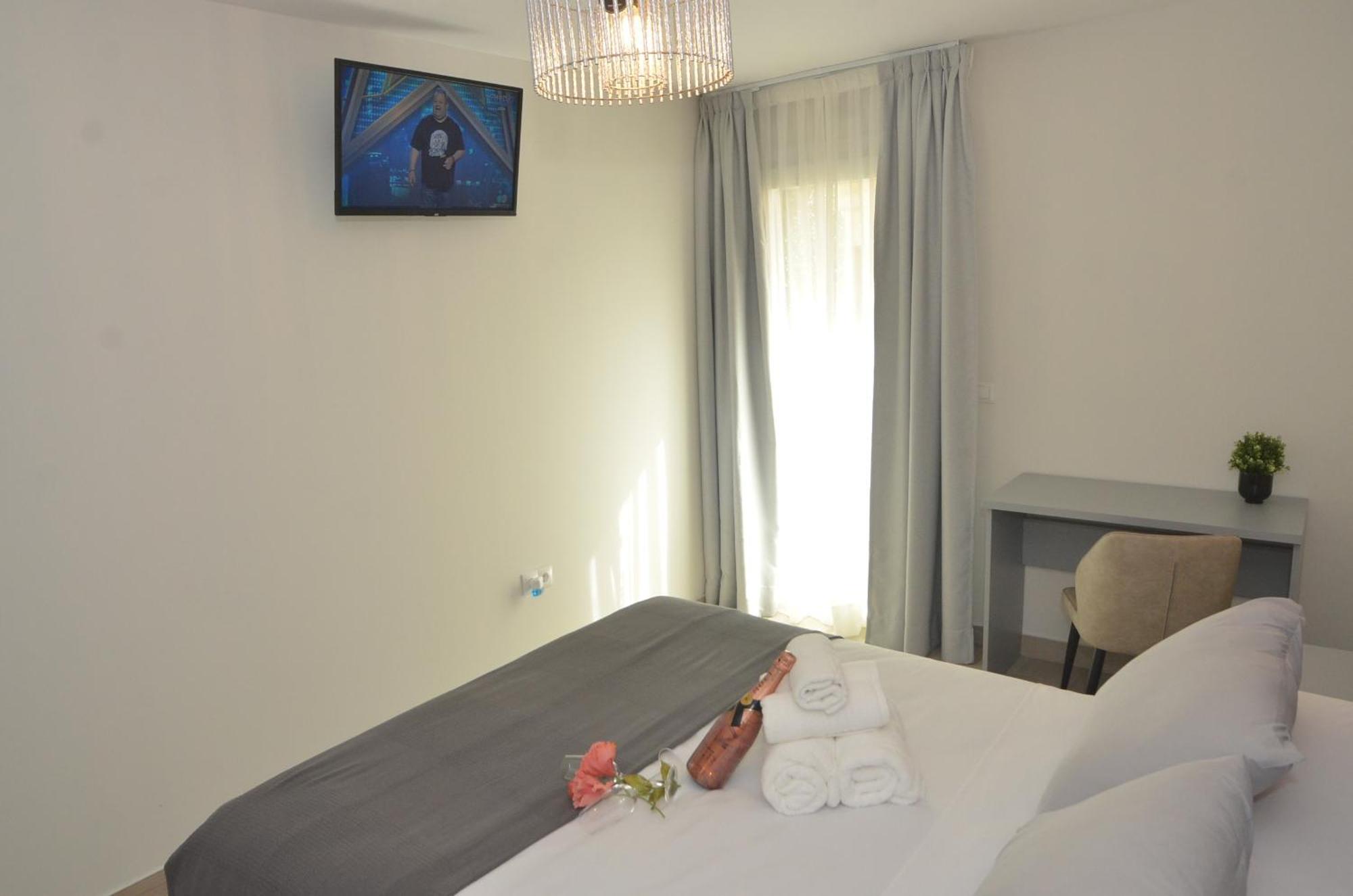 Alojamiento Beethoven Luxury Malaga Bagian luar foto