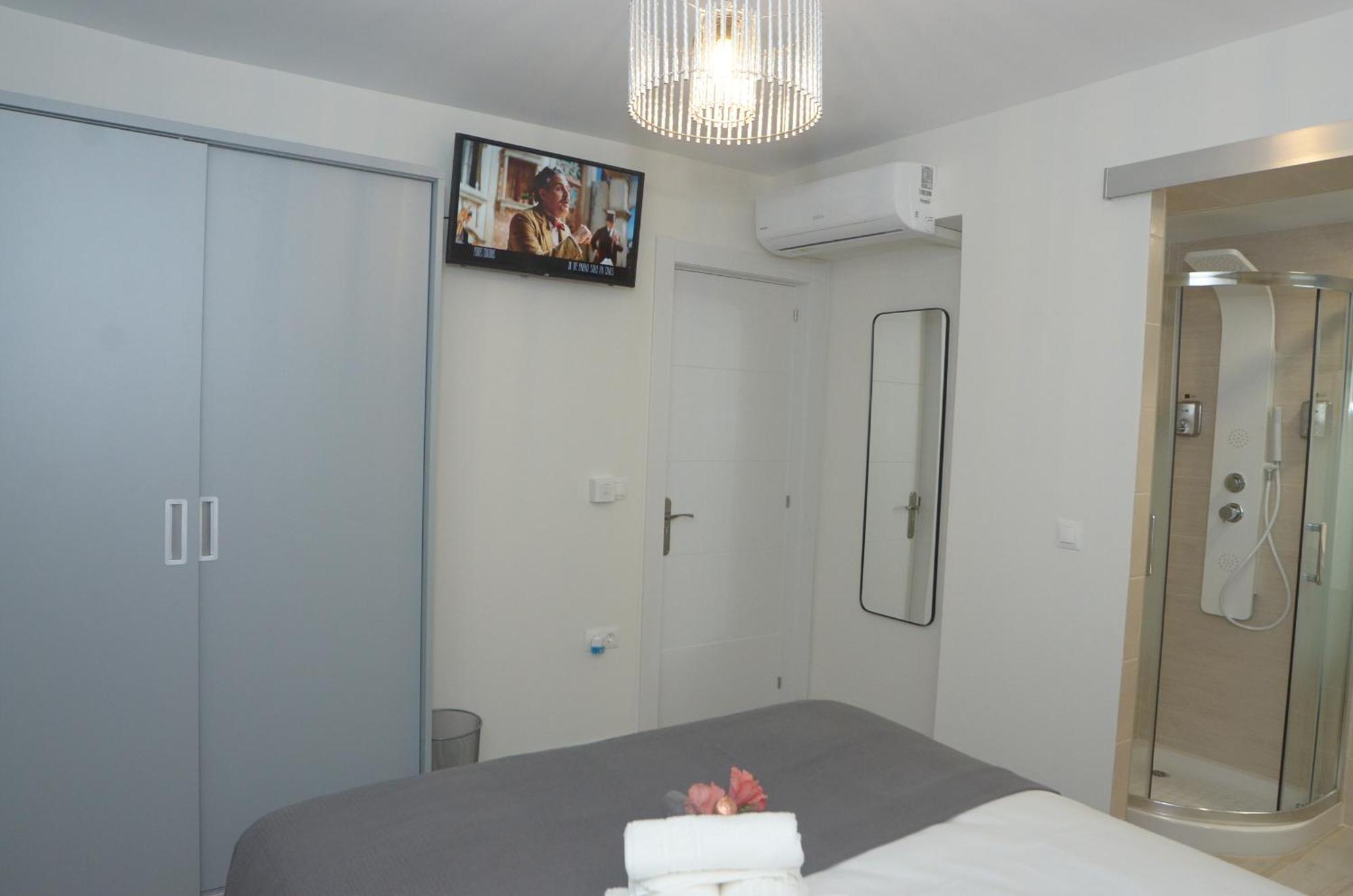 Alojamiento Beethoven Luxury Malaga Bagian luar foto
